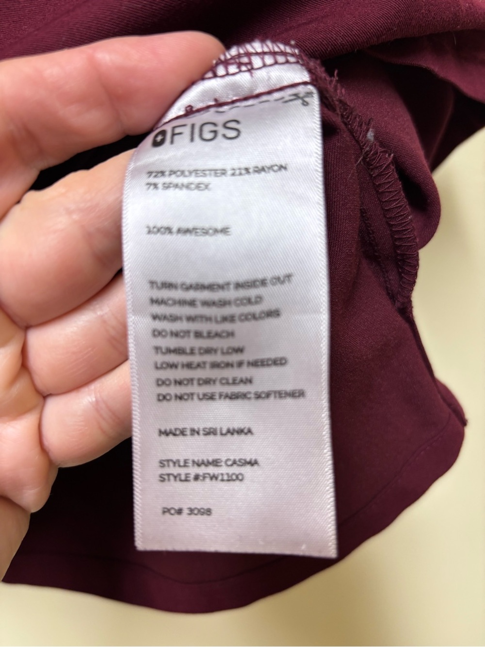 FIGS Casma Burgundy Scrub Top FW1100 Small - Picture 6 of 9